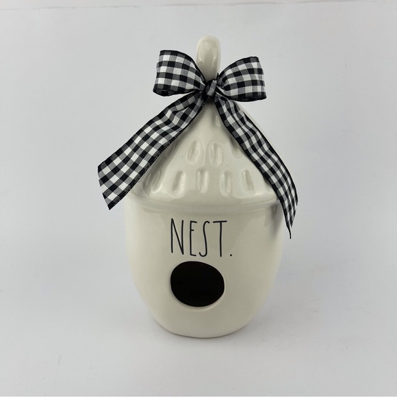 Rae Dunn Birdhouse Nest - Picture 1 of 9